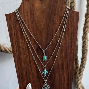 Boho Layered Silver Necklace Set with Turquoise‎ Charms and Cross Pendant